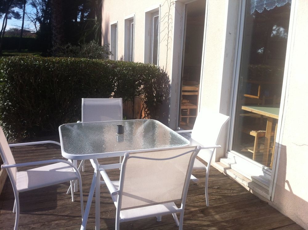 Stars Antibes Hotell Biot Eksteriør bilde